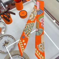 Hermes Epaulettes De Gala Twilly In Orange