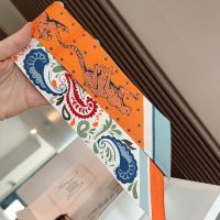 Hermes Guepards Bandana Twilly In Orange