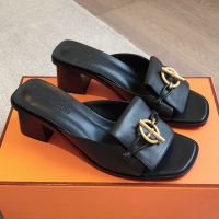 Hermes Ilot 50 Slides Women Calfskin In Black