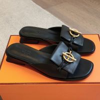 Hermes Isle Slides Women Calfskin In Black