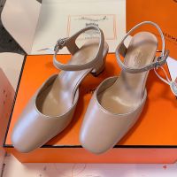 Hermes Kamilla 60 Pumps Women Calfskin In Grey
