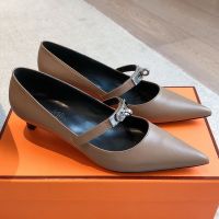 Hermes Kiara 40 Pumps Women Calfskin In Coffee