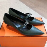 Hermes Kiara 40 Pumps Women Calfskin In Green