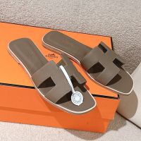 Hermes Oran Slides Women Epsom Calfskin In Taupe