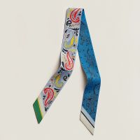 Hermes Guepards Bandana Twilly In Blue